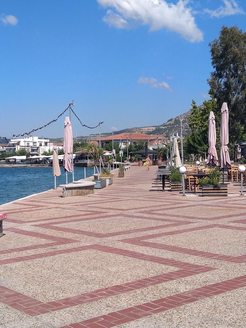 The esplanade of Agria