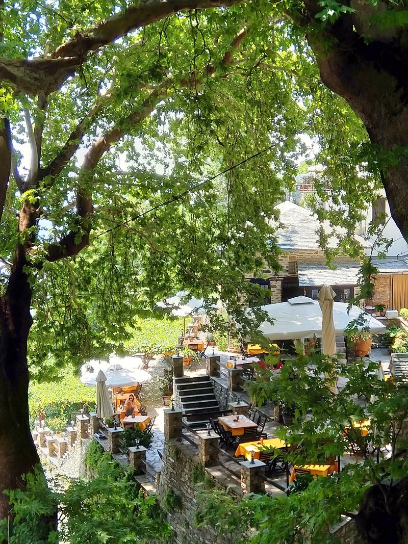 Café restaurant in Makrinitsa